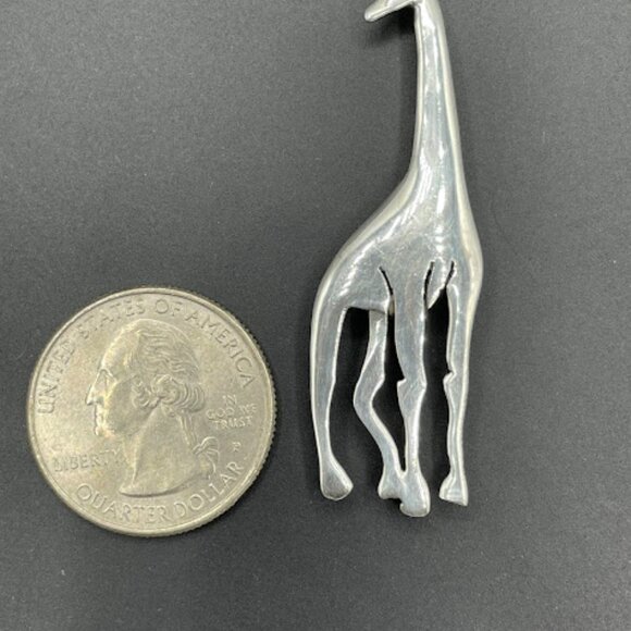 Vintage SUE B. 925 Sterling Silver Giraffe Brooch Safari Figural Pin - Picture 9 of 9